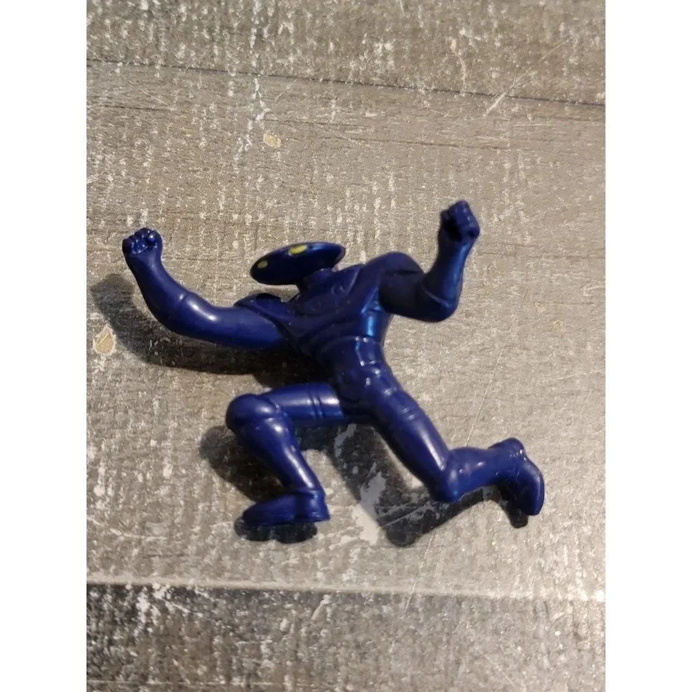 Villain purple robot alien McDonald's 2011 toy‎ figure